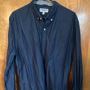 Very sharp men’s long sleeve button down